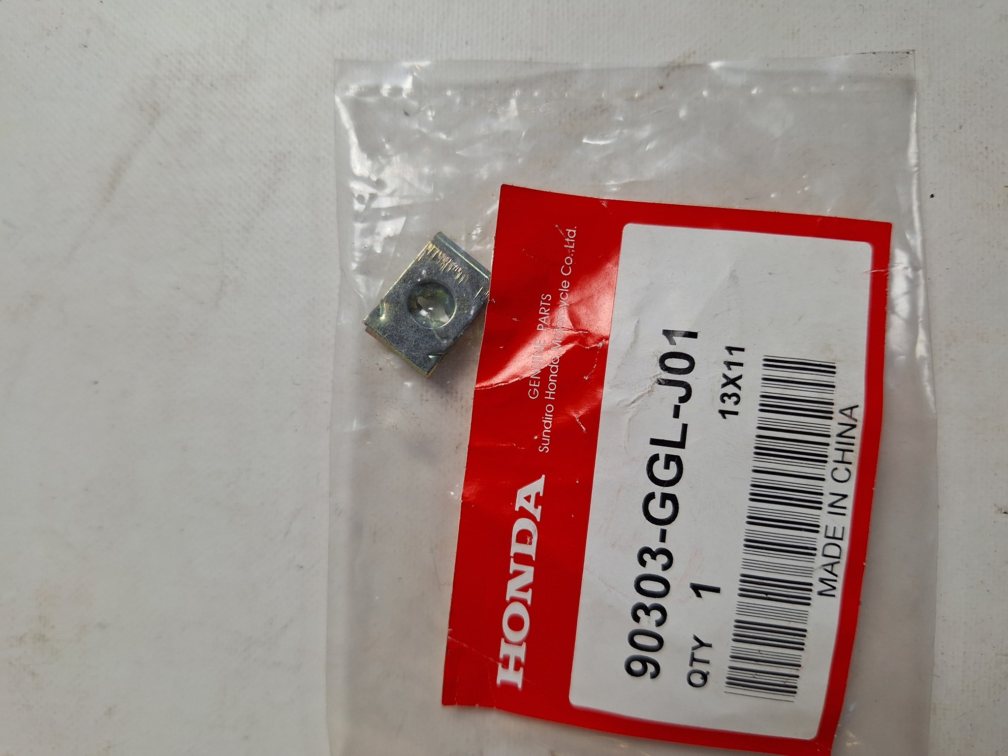 Picture of NUT,SPRING 4MM  90303-GGL-J01  